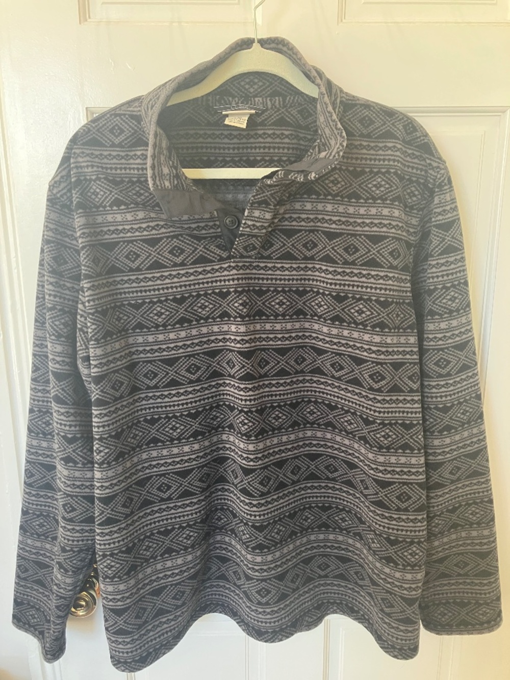 L.L. Bean men’s pullover fleece Aztec Southwest black print sz XL extra large